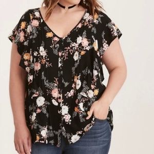 Torrid 2 Floral Print Textured Flutter Sleeve Blouse